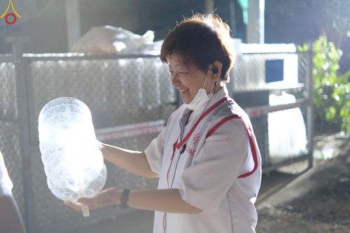 ภาพ No.130188:V.34 เพื่อธรรมเพื่อบางกล่ำ การรับบุญของเจ้าหน้าที่หน่วยงานต่างๆ  เพื่องานธรรมยาตราอัญเชิญพระบรมสารีริกธาตุ ประดิษฐาน ณ มหารัตนเจดีย์สิริปทุมสวรรค์ (เจดีย์อริยพุทธะ 5 พระองค์) ณ ศูนย์ปฏิบัติธรรมภาคใต้ อ.บางกล่ำ จ.สงขลา ระหว่างวันที่ 9-10 มีนาคม พ.ศ. 2567