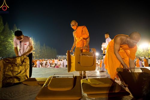 ภาพ No.110176:V.8 พลังทีม การเตรียมงาน เก็บงาน การรับบุญของเจ้าหน้าที่หน่วยงานต่างๆ เพื่อโครงการธรรมยาตรา กตัญญูบูชามหาปูชนียาจารย์ พระมงคลเทพมุนี (สด จนฺทสโร) พระผู้ปราบมาร อนุสรณ์สถาน 7 แห่ง ปีที่ 12 ระหว่างวันที่ 2 - 31 มกราคม พ.ศ.2567