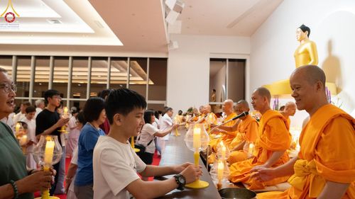ภาพ No.139688:กิจกรรมวันวิสาขบูชา ณ Dhammakaya Centre Singapore วันที่ 21-22 พฤษภาคม พ.ศ. 2567