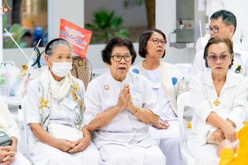 ภาพ No.242424:วันที่ ๒๙ - ๓๑ สิงหาคม พ.ศ. ๒๕๖๘ สัมมนารวมใจผู้นำบุญ บูชาธรรม ๘๑ ปี  หลวงพ่อธัมมชโย รุ่นที่ ๒ กฐินสามัคคีทั่วไทย ๓๐,๐๐๐ วัด โครงการอุปสมบทบูชาธรรมมหาปูชนียาจารย์  ๓,๐๐๐ รูป