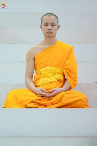 ภาพ No.240876:วันพุธที่ 27 สิงหาคม พ.ศ. 2568 พิธีทอดผ้าป่าเพื่อสร้างอาคาร  82 ปี หลวงพ่อธัมมชโย สมทบกฐินวัดพระธรรมกาย และกฐิน 30,000 วัดทั่วประเทศ ครั้งที่ 1