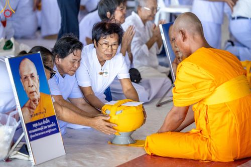 ภาพ No.180723:พิธีบรรพชาอุปสมบท โครงการอุปสมบทบูชาธรรมมหาปูชนียาจารย์ ประจำปีพุทธศักราช 2567 วันเสาร์ที่ 7 ธันวาคมพ.ศ. 2567 ณ วัดพระธรรมกาย จ.ปทุมธานี