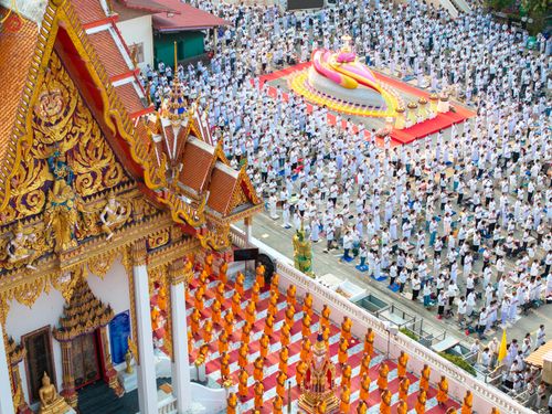 ภาพ No.296863:วันที่ 17 มกราคม พ.ศ. 2569 พิธีจุดประทีปถวายเป็นพุทธบูชา และบูชาธรรมมหาปูชนียาจารย์  ณ วัดโบสถ์บน ต.บางคูเวียง จ.นนทบุรี อนุสรณ์สถานลำดับที่ 4 สถานที่เกิดด้วยกายธรรม ในโครงการธรรมยาตรา กตัญญูบูชา มหาปูชนียาจารย์ พระมงคลเทพมุนี(สด จนฺทสโร) พระผู้ปราบมาร อ