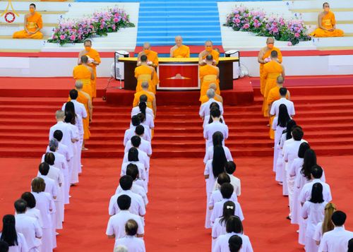 ภาพ No.77750:พิธีหล่อพระบรมพุทธเจ้า ทิศตะวันตก  วันอาทิตย์ที่ 19 มีนาคม พ.ศ. 2566 ณ วัดพระธรรมกาย จ.ปทุมธานี