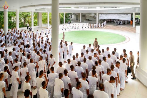 ภาพ No.340239:วันที่ 23 กรกฎาคม พ.ศ. 2569 พิธีเปิดโครงการพัฒนาคุณธรรม จริยธรรม สำหรับนักเรียนนายสิบตำรวจ (นสต.) รุ่นที่ 17 ศูนย์ฝึกอบรมตำรวจภูธรภาค 1 ระหว่างวันที่ 23-27 กรกฏาคม 2569 ( 5 วัน 4 คืน) ณ ศูนย์ปฏิบัติธรรมเวิล์ดพีช วัลเล่ย์ (World Peace Valley) เขาใหญ่  ต.ห