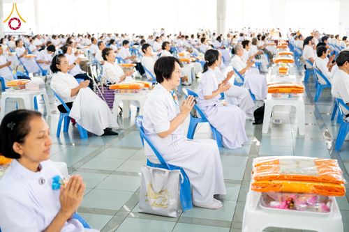 ภาพ No.346115:วันที่ 28 สิงหาคม พ.ศ.2569 พิธีบุพเปตพลี ครั้งที่ 186 ร่วมอุทิศส่วนกุศล แด่หมู่ญาติผู้ล่วงลับไปแล้ว และเป็นปัจจัยสนับสนุน การเผยแผ่พระพุทธศาสนา ณ หอฉันคุณยายอาจารย์ วัดพระธรรมกาย