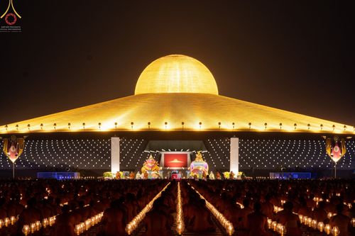 ภาพ No.75329:พิธีจุดประทีปถวายเป็นพุทธบูชา และบูชาธรรมมหาปูชนียาจารย์ ในโครงการธรรมยาตรากตัญญูบูชา มหาปูชนียาจารย์ พระมงคลเทพมุนี(สด จนฺทสโร) พระผู้ปราบมาร ปีที่ 11 ณ อนุสรณ์สถานลำดับที่ 7 สถานที่ขยายวิชชาธรรมกาย วัดพระธรรมกาย จ.ปทุมธานี วันที่ 31 มกราคม พ.ศ. 2566