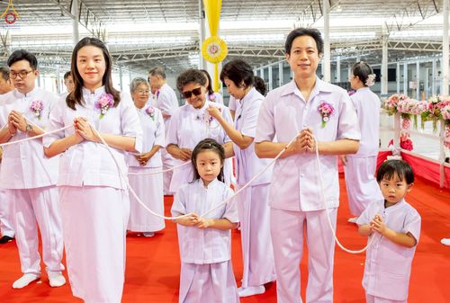 ภาพ No.247153:วันที่ 21 กันยายน พ.ศ. 2568 งานบุญวันอาทิตย์ พิธีจุดเทียนใจ ไฟนิรันด์ อนันตชัย ณ วัดพระธรรมกาย จ.ปทุมธานี