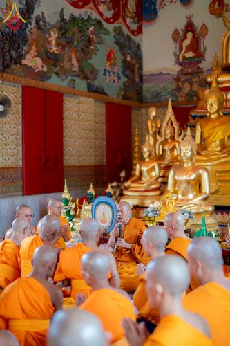 ภาพ No.278336:วันศุกร์ที่ 5 ธันวาคม พ.ศ. 2568 (วันพ่อแห่งชาติ) พิธีบรรพชาอุปสมบทหมู่ธรรมทายาท จำนวน 16 รูป โครงการบรรพชาอุปสมบทหมู่ รุ่นบูชาธรรมมหาปูชนียาจารย์ ประจำปี 2568  ณ ศูนย์ปฏิบัติธรรมและอบรมเยาวชนพระนครศรีอยุธยา จ.พระนครศรีอยุธยา