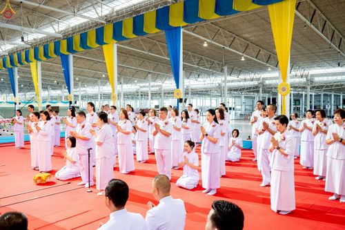 ภาพ No.239110:วันอาทิตย์ที่ 17 สิงหาคม พ.ศ. 2568 งานบุญวันอาทิตย์ พิธีจุดเทียนใจ ไฟนิรันด์ อนันตชัย ณ วัดพระธรรมกาย จ.ปทุมธานี