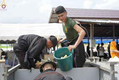 ภาพ No.211235:วันเสาร์ที่ 15 มีนาคม พ.ศ. 2568  การเตรียมงานของเจ้าหน้าที่ เพื่องานฉลองปทุมเจดีย์ ณ ศูนย์อบรมเยาวชนปัตตานี