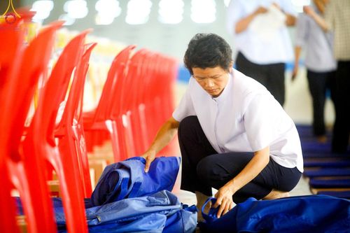 ภาพ No.59733:V.39 ทุ่มสุดใจ ธรรมชัย 80 ปี การเตรียมงาน การปฏิบัติงาน ของเจ้าหน้าที่หน่วยงานต่างๆ เพื่อพิธีฉลองอายุวัฒนมงคล 80 ปี หลวงพ่อธัมมชโย และรับถวายมหาสังฆทาน 10,000 กว่าวัดทั่วประเทศ ในวันคุ้มครองโลก จันทร์ที่ 22 เมษายน พ.ศ. 2567