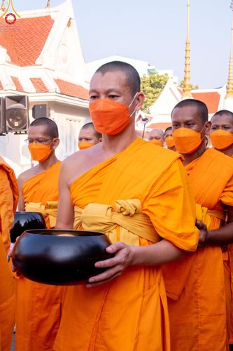 ภาพ No.116133:พิธีตักบาตรพระธรรมยาตรา ณ อนุสรณ์สถานลำดับที่ 4 สถานที่เกิดด้วยกายธรรม วัดโบสถ์(บน) จ.นนทบุรี วันที่ 21 มกราคม พ.ศ. 2567