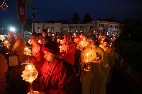 ภาพ No.138348:วิสาขบูชานานาชาติ วัดพระธรรมกายแคลิฟอร์เนีย ประเทศสหรัฐอเมริกา วันพุธที่ 22 พฤษภาคม พ.ศ. 2567
