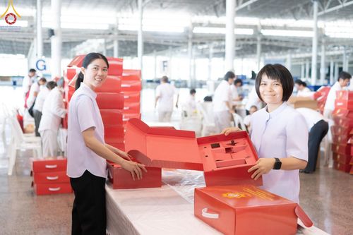 ภาพ No.212118:วันจันทร์ที่ 17 มีนาคม พ.ศ. 2568 บุญบรรจุกล่องไทยธรรม เพื่อถวายแด่พระสังฆาธิการ 40,000 กว่าวัดทั่วไทย ในวันคุ้มครองโลก 22 เมษายน พ.ศ. 2568 ณ บ้านแก้วเรือนทองคุณยายฯ วัดพระธรรมกาย