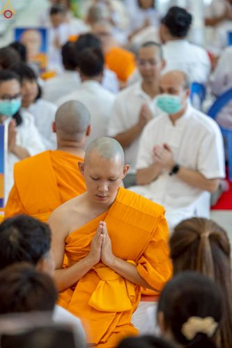 ภาพ No.229242:วันเสาร์ที่ 14 มิถุนายน พ.ศ. 2568 พิธีบรรพชา , พิธีถวายบาตร , พิธีอุปสมบท ในโครงการบรรพชาอุปสมบทหมู่ ผู้บริหารรุ่นที่ 15 และ อุดมศึกษา รุ่นที่ 52 ณ โบสถ์พระไตรปิฎก วัดพระธรรมกาย