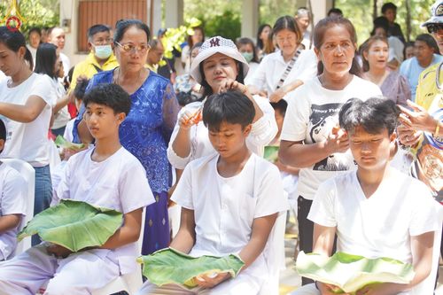 ภาพ No.61915:โครงการบรรพชาสามเณร เพื่อฟื้นฟูพระพุทธศาสนาทั่วไทย ณ ศูนย์อบรมที่พักสงฆ์บ้านร่มเย็น จ.นราธิวาส วันที่ 1 เมษายน พ.ศ. 2567