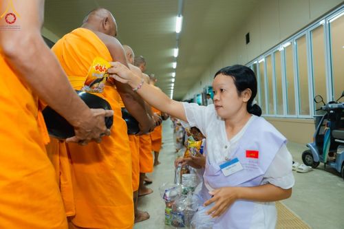 ภาพ No.157054:โครงการ อุบาสกแก้ว อุบาสิกาแก้ว รุ่นที่ 3 ตัวแทนทอดกฐินสามัคคีทั่วไทย 30,000 วัด ระหว่างวันที่ 20-22 กันยายน พ.ศ. 2567 ณ ธุดงคสถานชลบุรี