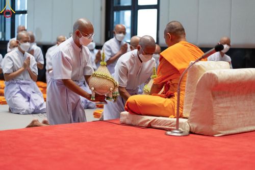 ภาพ No.141426:พิธีบรรพชาอุปสมบท โครงการอุปสมบทหมู่รุ่นผู้บริหาร รุ่นที่ 14 โครงการอุปสมบทหมู่ธรรมทายาท ระดับอุดมศึกษา รุ่นที่ 51 ภาคฤดูฝน ณ โบสถ์พระไตรปิฎก วัดพระธรรมกาย ในวันเสาร์ที่ 15 มิถุนายน พ.ศ. 2567