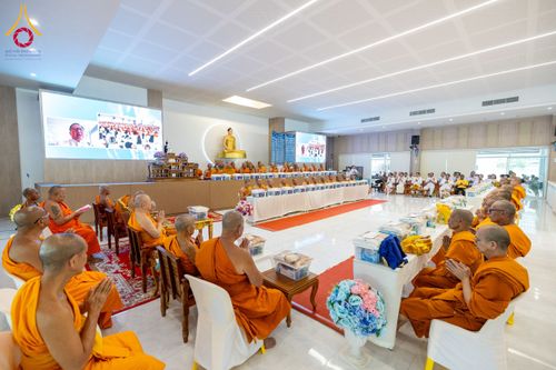 ภาพ No.212523:วันเสาร์ที่ 22 มีนาคม พ.ศ. 2568 พิธีถวายสังฆทานแด่คณะสงฆ์ 323 วัด ปีที่ 21 ครั้งที่ 175 พิธีมอบกองทุนหนุนแรงใจช่วยครูใต้ ปีที่ 18 ครั้งที่ 139 และพิธีทำบุญอุทิศส่วนกุศลให้ผู้วายชนม์ ณ ศูนย์ปฏิบัติธรรมภาคใต้ อำเภอบางกล่ำ จังหวัดสงขลา