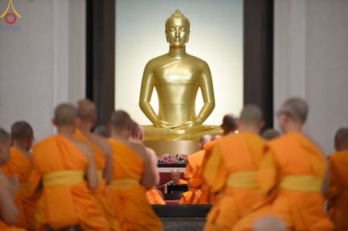 ภาพ No.167919:พิธีทอดกฐิน และ พิธีกรานกฐิน ในวันอาทิตย์ที่ 3 พฤศจิกายน พ.ศ. 2567 ณ วัดพระธรรมกาย จ.ปทุมธานี