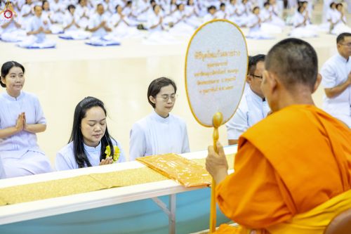ภาพ No.339672:วันที่ 18 กรกฎาคม พ.ศ.2569 วันมหารำลึก ครั้งที่ 36 ณ ห้องแก้วสารพัดนึก 1 วัดพระธรรมกาย