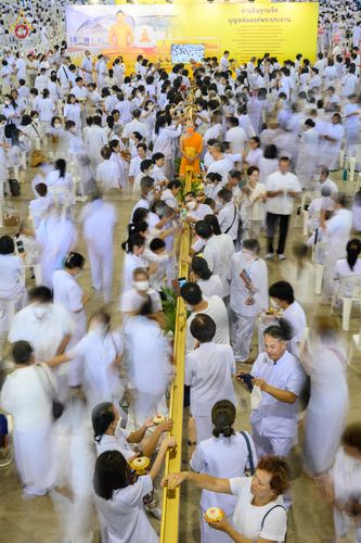 ภาพ No.81644:พิธีหล่อพระประธานเพื่อประดิษฐาน ณ ห้องแก้วสารพัดนึก 2 เนื่องในวันวิสาขบูชา วันเสาร์ที่ 3 มิถุนายน 2566 ณ วัดพระธรรมกาย จ.ปทุมธานี