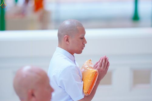 ภาพ No.338803:วันที่ 11 กรกฎาคม พศ.2569 พิธีบรรพชาอุปสมบท โครงการอุปสมบทหมู่ธรรมทายาทนานาชาติ  IDOP รุ่นที่ 21 (ภาษาจีน)  จากประเทศจีน มาเลเซีย สิงคโปร์ และไต้หวัน , โครงการบรรพชาสามเณรโรงเรียนนานาชาติ รุ่นที่ 15