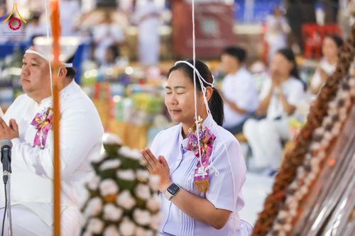 ภาพ No.310782:วันอาทิตย์ที่ 22 กุมภาพันธ์ พ.ศ. 2569 พิธีตักบาตรเเด่คณะพระภิกษุสงฆ์ 1,111 รูป จังหวัดน่าน หนึ่งในโครงการตักบาตรพระ 2,000,000 รูป 77 จังหวัดทั่วไทย ในวาระอันเป็นมงคลยิ่ง ครบรอบ 744 ปี นครน่าน สืบสานศรัทธา ทำบุญใหญ่ของเมืองน่าน ณ ข่วงเมือง วัดภูมินทร์ อำเ