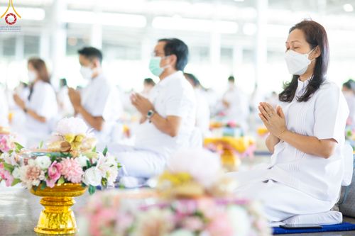 ภาพ No.81130:พิธีถวายหนังสือธรรมะ บาลี นักธรรม ทางก้าวหน้า วันเสาร์ที่ 27 พฤษภาคม พ.ศ. 2566 ณ บ้านแก้วเรือนทองคุณยายอาจารย์ฯ สภาธรรมกายสากล