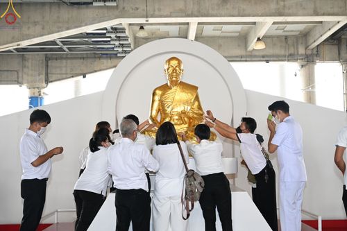 ภาพ No.77383:โครงการเสริมสร้างมาตรฐานคุณธรรมจริยธรรมของพนักงาน และลูกจ้างเทศบาลเมืองคลองหลวง ประจำปีงบประมาณ พ.ศ.๒๕๖๖  วันอังคารที่ ๒๘ กุมภาพันธ์ พ.ศ.๒๕๖๖  ณ วัดพระธรรมกาย อ.คลองหลวง จ.ปทุมธานี
