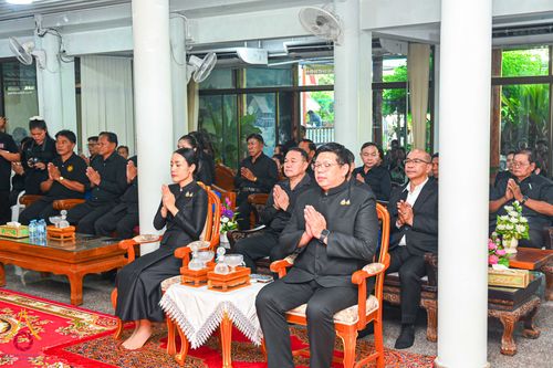 ภาพ No.337242:วันที่ 13-27 มิถุนายน พ.ศ.2569 พสกนิกรอำเภอคลองหลวง จัดพิธีบำเพ็ญกุศลสวดพระอภิธรรม อุทิศถวายพระกุศลแด่สมเด็จพระเจ้าลูกเธอ เจ้าฟ้าพัชรกิติยาภาฯ