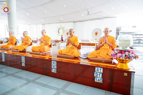 ภาพ No.346105:วันที่ 28 สิงหาคม พ.ศ.2569 พิธีบุพเปตพลี ครั้งที่ 186 ร่วมอุทิศส่วนกุศล แด่หมู่ญาติผู้ล่วงลับไปแล้ว และเป็นปัจจัยสนับสนุน การเผยแผ่พระพุทธศาสนา ณ หอฉันคุณยายอาจารย์ วัดพระธรรมกาย