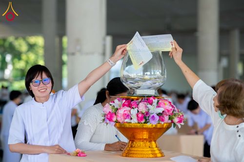 ภาพ No.307299:วันจันทร์ที่ 2  กุมภาพันธ์ พ.ศ. 2569 พิธีบุพเปตพลี ครั้งที 177 วันพระขึ้น 15 ค่ำ เดือน 3 ณ หอฉันคุณยายอาจารย์ วัดพระธรรมกาย จ.ปทุมธานี