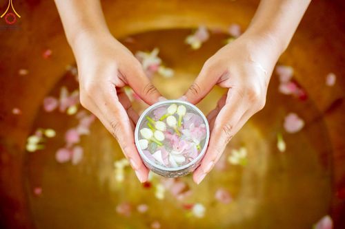 ภาพ No.217502:วันจันทร์ที่ 14 เมษายน พ.ศ. 2568 กิจกรรมสรงน่ำพระ สั่งสมบุญเนื่องในเทศกาลสงกรานต์ 14-16 เมษายน พ.ศ.2568 เวลา 06:00-13:00 น. ณ หอฉันคุณยายอาจารย์ฯ วัดพระธรรมกาย