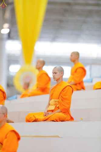 ภาพ No.243592:วันอาทิตย์ที่ 7 กันยายน พ.ศ. 2568 พิธีบูชาครูผู้ค้นพบวิชชาธรรมกาย , พิธีบูชาข้าวพระ ณ สภาธรรมกายสากล วัดพระธรรมกาย