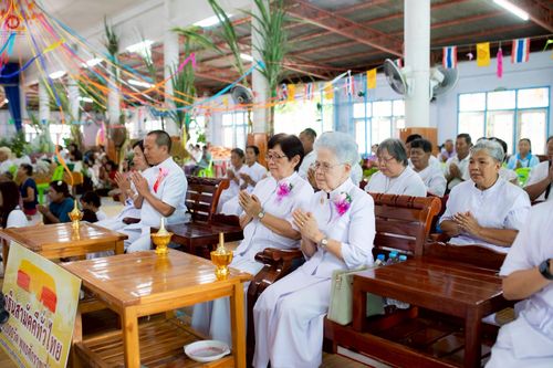 ภาพ No.255543:วันที่ 14 ตุลาคม พ.ศ. 2568 พิธีทอดกฐินสามัคคีทั่วไทย 30,000 วัด โดยคณะศิษยานุศิษย์ บูชาธรรม 81 ปี หลวงพ่อธัมมชโย ณ วัดโชติการาม จ.นครราชสีมา