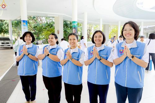 ภาพ No.243236:วันที่ 23-31 สิงหาคม พ.ศ. 2568 เจ้าหน้าที่ทุกสถานะ ทุ่มเทจัดงาน สัมมนารวมใจผู้นำบุญ เพื่องานกฐินสามัคคีทั่วไทย 30,000 วัด บูชาธรรม 81 ปี หลวงพ่อธัมมชโย