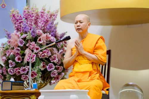 ภาพ No.232928:วันที่ 8  กรกฏาคม พ.ศ. 2568 สัมมนาคณะสงฆ์โซนภาคตะวันตก เพื่อฟื้นฟูพระพุทธศาสนา โครงการทอดกฐิน 30,000 วัดทั่วไทย ประจำปีพุทธศักราช 2568 ณ ศูนย์ปฏิบัติธรรมพระมงคลเทพมุนี อ.สองพี่น้อง จ.สุพรรณบุรี