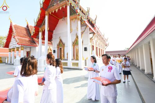 ภาพ No.189557:พิธีทอดผ้าป่าทำนุบำรุงศาสนสถาน ในโครงการธรรมยาตรา กตัญญูบูชา มหาปูชนียาจารย์ พระมงคลเทพมุนี(สด จนฺทสโร) พระผู้ปราบมาร อนุสรณ์สถาน 7 แห่ง ปีที่ 13 ณ วัดสองพี่น้อง ต.ต้นตาล อ.สองพี่น้อง จ.สุพรรณบุรี วันที่ 5 มกราคม พ.ศ. 2568