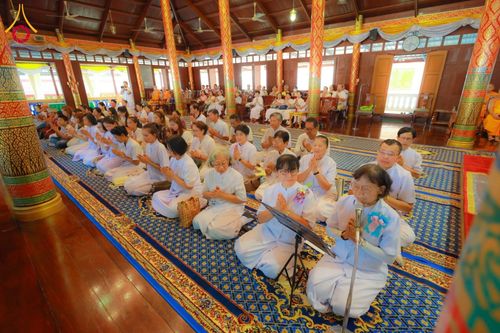 ภาพ No.181294:พิธีบรรพชาอุปสมบท ณ วัดบางโฉลงใน อ.บางพลี จ.สมุทรปราการ  วันที่ 7 ธันวาคม พ.ศ. 2567 ในโครงการอุปสมบทหมู่ บูชาธรรมมหาปูชนียาจารย์ ปี 2567 โดยทีมงานลูกพระธัมฯ  ศูนย์ปฏิบัติธรรมสมุทรปราการ