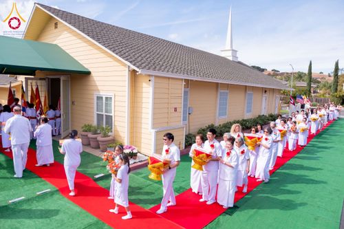 ภาพ No.174996:พิธีทอดกฐิน วัดพระธรรมกายซิลิคอนวัลเลย์ มลรัฐแคลิฟอร์เนีย ประเทศสหรัฐอเมริกา บูชาธรรม 80 ปี หลวงพ่อธัมมชโย โดยคณะศิษยานุศิษย์วัดพระธรรมกาย วันที่ 27 ตุลาคม พ.ศ. 2567