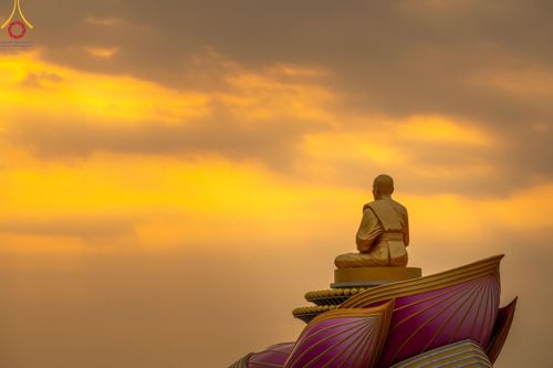 ภาพ No.118450:พิธีตักบาตรพระธรรมยาตรา ปีที่ 12 ณ อนุสรณ์สถานลำดับที่ 5 สถานที่เผยแผ่วิชชาธรรมกายครั้งแรก อนุสรณ์สถานบางปลา จ.นครปฐม วันที่ 25 มกราคม พ.ศ. 2567