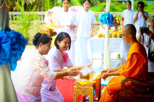 ภาพ No.140432:พิธีตอกเสาเข็มเป็นปฐมฤกษ์ เพื่อสร้างกุฎิและหอสวดมนต์ และพิธีทอดผ้าป่าบำรุงวัด ณ วัดกลางธนรินทร์ ต.บ้านแป้ง อ.พรหมบุรี จ.สิงห์บุรี วันอาทิตย์ที่ 9 มิถุนายน พ.ศ.2567