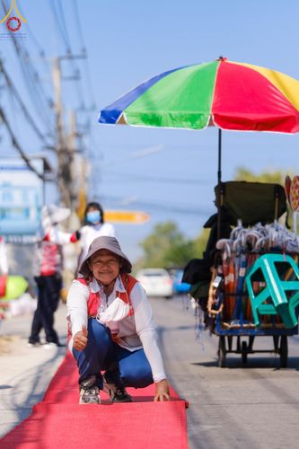 ภาพ No.208066:V.55 สารพัดV สารพัดดี ที่วัดพระธรรมกาย ในโครงการธรรมยาตรา กตัญญูบูชา มหาปูชนียาจารย์ พระมงคลเทพมุนี (สด จนฺทสโร) พระผู้ปราบมาร อนุสรณ์สถาน 7 แห่ง ปีที่ 13 ระหว่างวันที่ 2-31 มกราคม พ.ศ. 2568