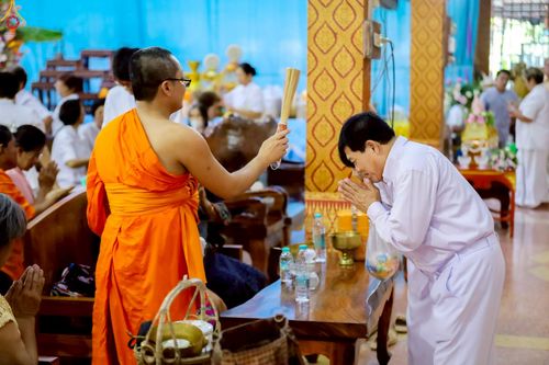 ภาพ No.262585:วันที่ 21 ตุลาคม พ.ศ. 2568 พิธีทอดกฐินสามัคคีทั่วไทย 30,000 วัด โดยคณะศิษยานุศิษย์ บูชาธรรม 81 ปี หลวงพ่อธัมมชโย ณ วัดกงไกรลาศ ต.กง อ.กงไกรลาศ จ.สุโขทัย