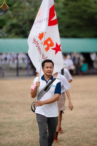 ภาพ No.128469:พิธีอัญเชิญพระบรมสารีริกธาตุ " ใจกลางเมืองนครหาดใหญ่ " เพื่อประดิษฐาน ณ มหารัตนเจดีย์สิริปทุมสวรรค์ (เจดีย์อริยพุทธะ 5 พระองค์) ศูนย์ปฏิบัติธรรมภาคใต้ อ.บางกล่ำ จ.สงขลา  วันที่ 9 มีนาคม พ.ศ. 2567 (ชุดที่ 2)