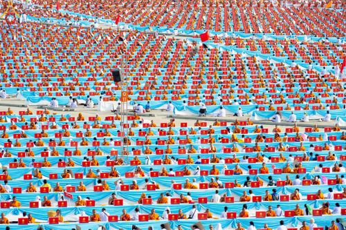 ภาพ No.219563:วันอังคารที่ 22 เมษายน พ.ศ. 2568 พิธีถวายมหาสังฆทานคณะสงฆ์ 40,000 กว่าวัดทั่วประเทศ เนื่องในวันคุ้มครองโลก ณ วัดพระธรรมกาย จ.ปทุมธานี