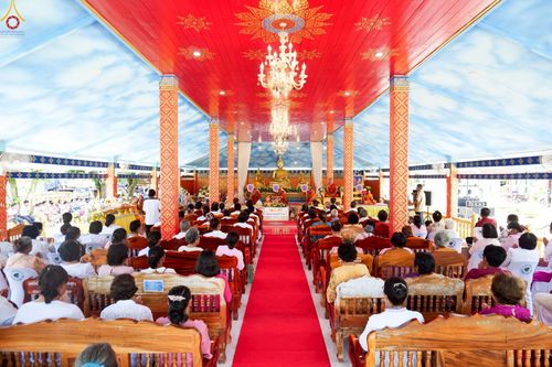 ภาพ No.255747:วันที่ 14 ตุลาคม พ.ศ. 2568 พิธีทอดกฐินสามัคคีทั่วไทย 30,000 วัด โดยคณะศิษยานุศิษย์ บูชาธรรม 81 ปี หลวงพ่อธัมมชโย ณ วัดควนปิยาราม ต.ปากพะยูน อ.ปากพะยูน จ.พัทลุง