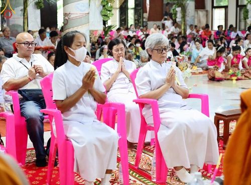 ภาพ No.164202:พิธีทอดกฐินวัดสามพราน จ.นครปฐม ในโครงการกฐินสามัคคีทั่วไทย 30,000 วัด บูชาธรรม 80 ปี หลวงพ่อธัมมชโย โดย คณะศิษยานุศิษย์วัดพระธรรมกาย วันที่ 20 ตุลาคม พ.ศ. 2567